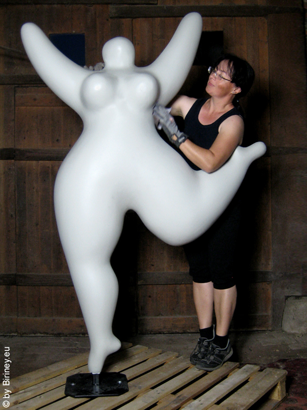 Create your own weatherproof NANA sculpture! height 5.9 feet