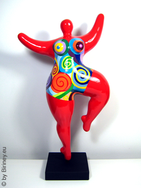 Unikat: rote Nana-Figur mit Spiralmustern, Höhe 57cm 