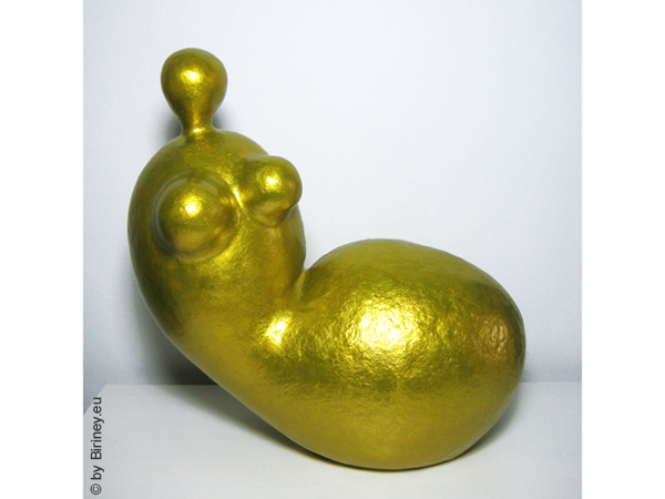 objet unique "Dame allongée en or" - longueur de 41 cm