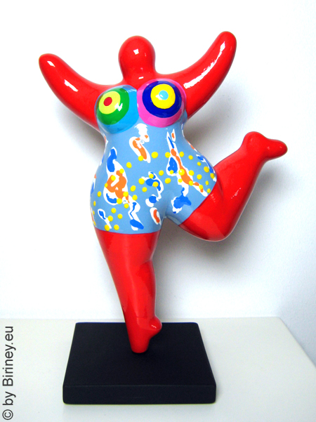 rote Nana-Figur "Sky" aus Keramik Höhe 22cm