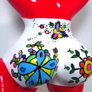 red Nana sculpture with flower pattern! 30cm / 11.8 inches