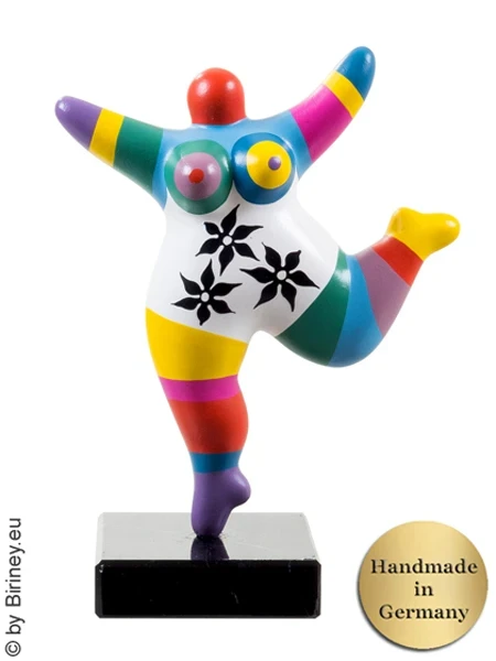 Striped mini Nana figurine “Candy” 19cm / 7.5 inches