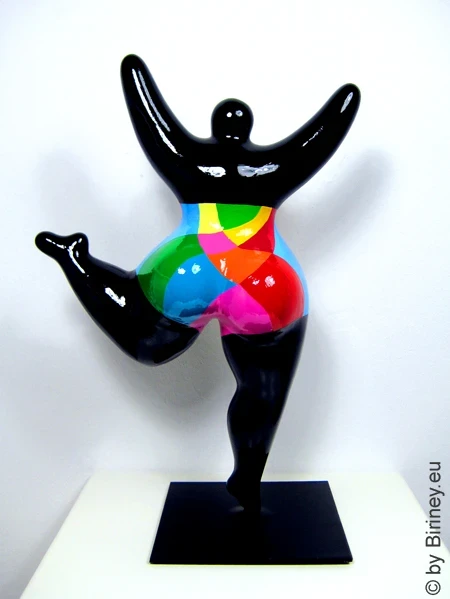 schwarze Nana-Figur mit Polygonmuster! Höhe 31cm