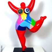 red Nana sculpture with polygonal pattern! 31cm / 12 inches