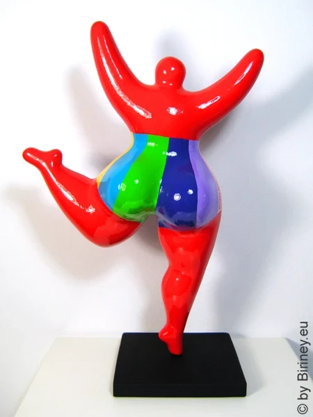 rote Nana-Figur aus handbemalter Keramik!  32cm Blockstreifen