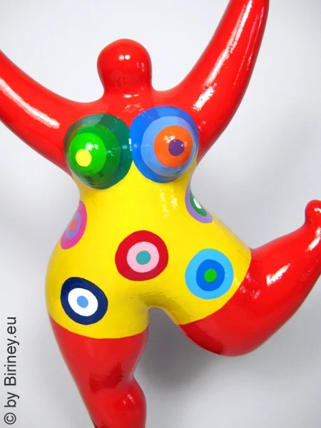 Red Nana sculpture made of ceramic!  32cm /12.5 inches Cercles