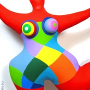 Red Nana figure SL Polygones! Height 44cm / 17 inches Lightweight