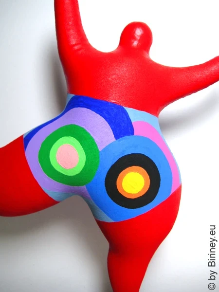 rote Nana Figur SL Unikat! Höhe 43cm Leichtgewicht