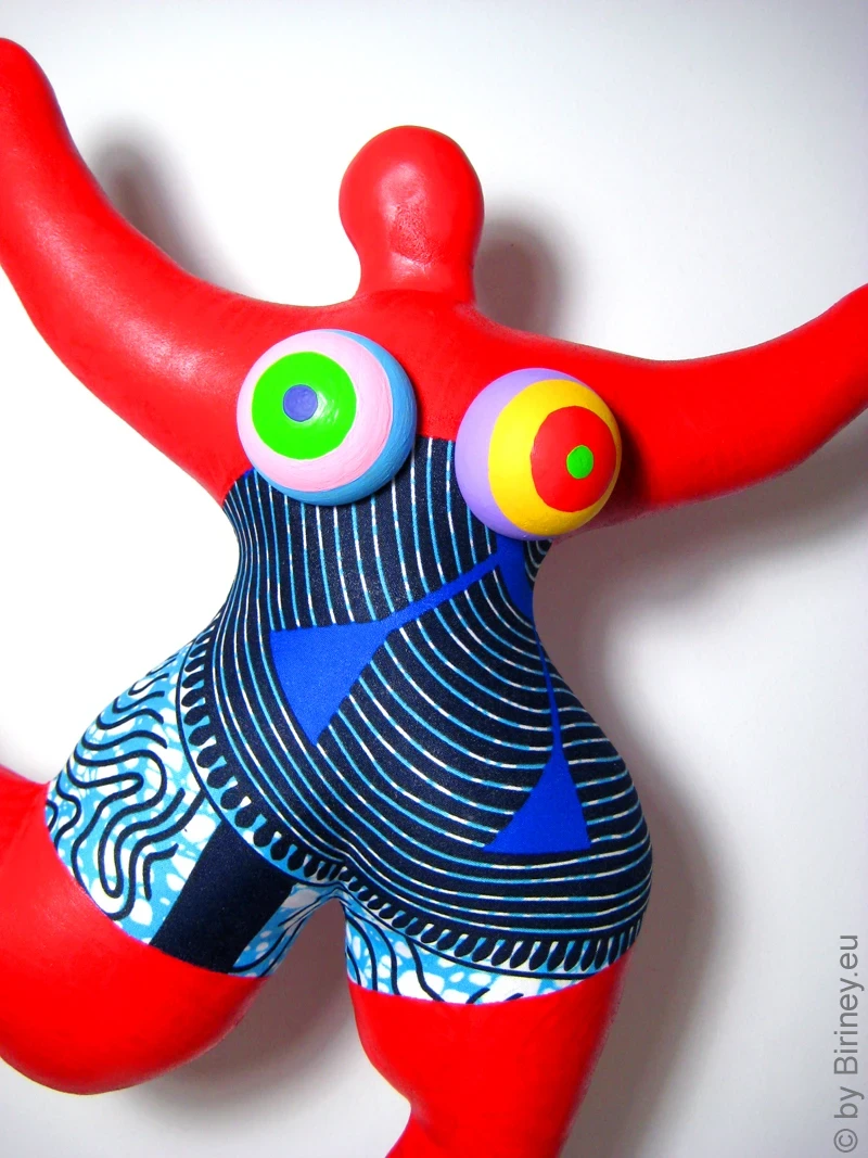 red Nana figure with blue pattern! SL Hight 51cm/ 20 inches