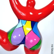 rote Nana-Figur aus handbemalter Keramik!  32cm Harlekin