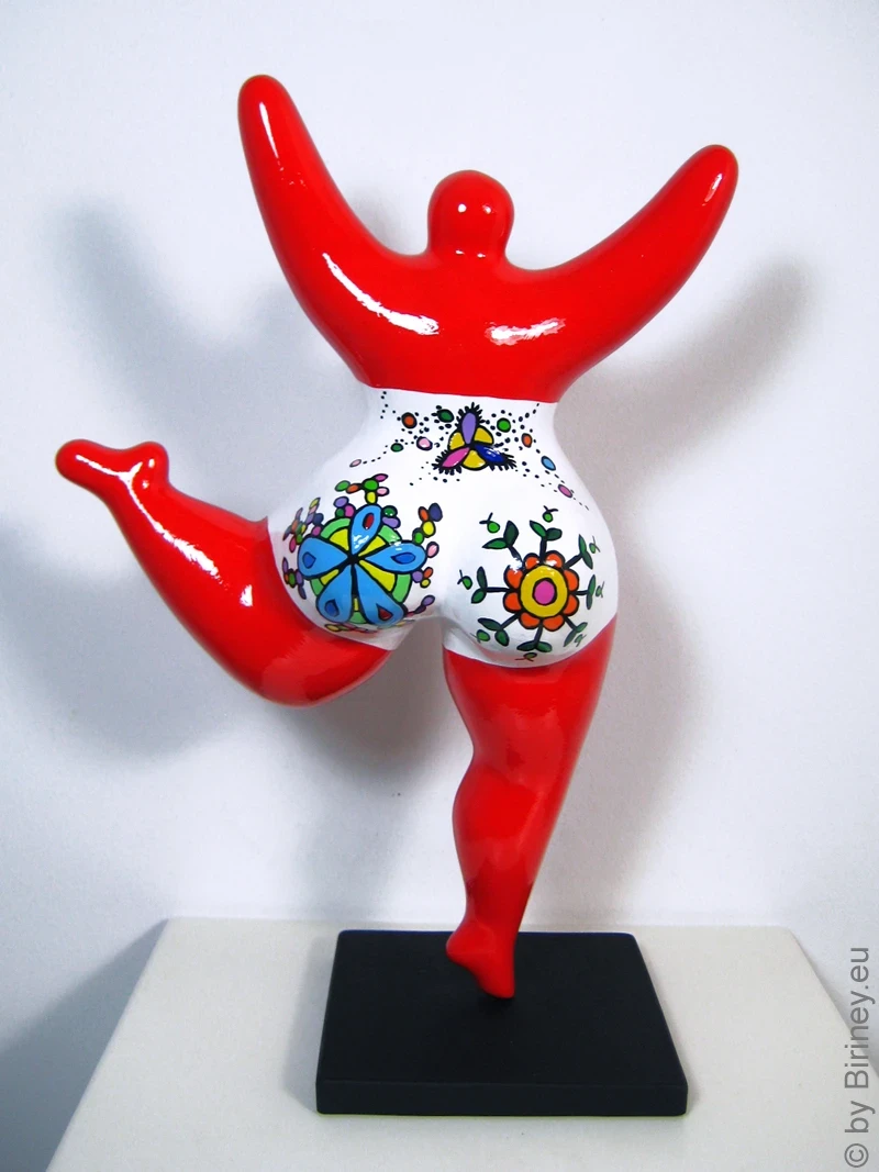red Nana sculpture with flower pattern! 30cm / 11.8 inches
