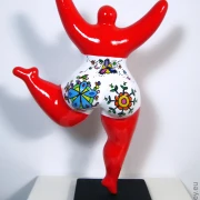 red Nana sculpture with flower pattern! 30cm / 11.8 inches