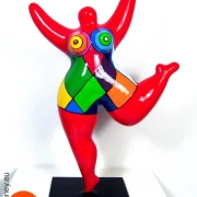 red Nana sculpture with polygonal pattern! 31cm / 12 inches