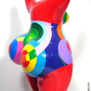 Red unique Nana sculpture height 49 cm / 19 inches red/multicolored "Tailla"