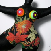 schwarze Nana Figur SL "Herbst" Höhe 45cm Leichtgewicht